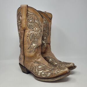 Corral Tan and Silver Heeled Boots